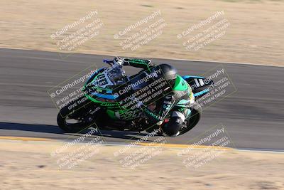 media/Dec-04-2022-CVMA (Sun) [[e38ca9e4fc]]/Race 12 500 Supersport-350 Supersport/